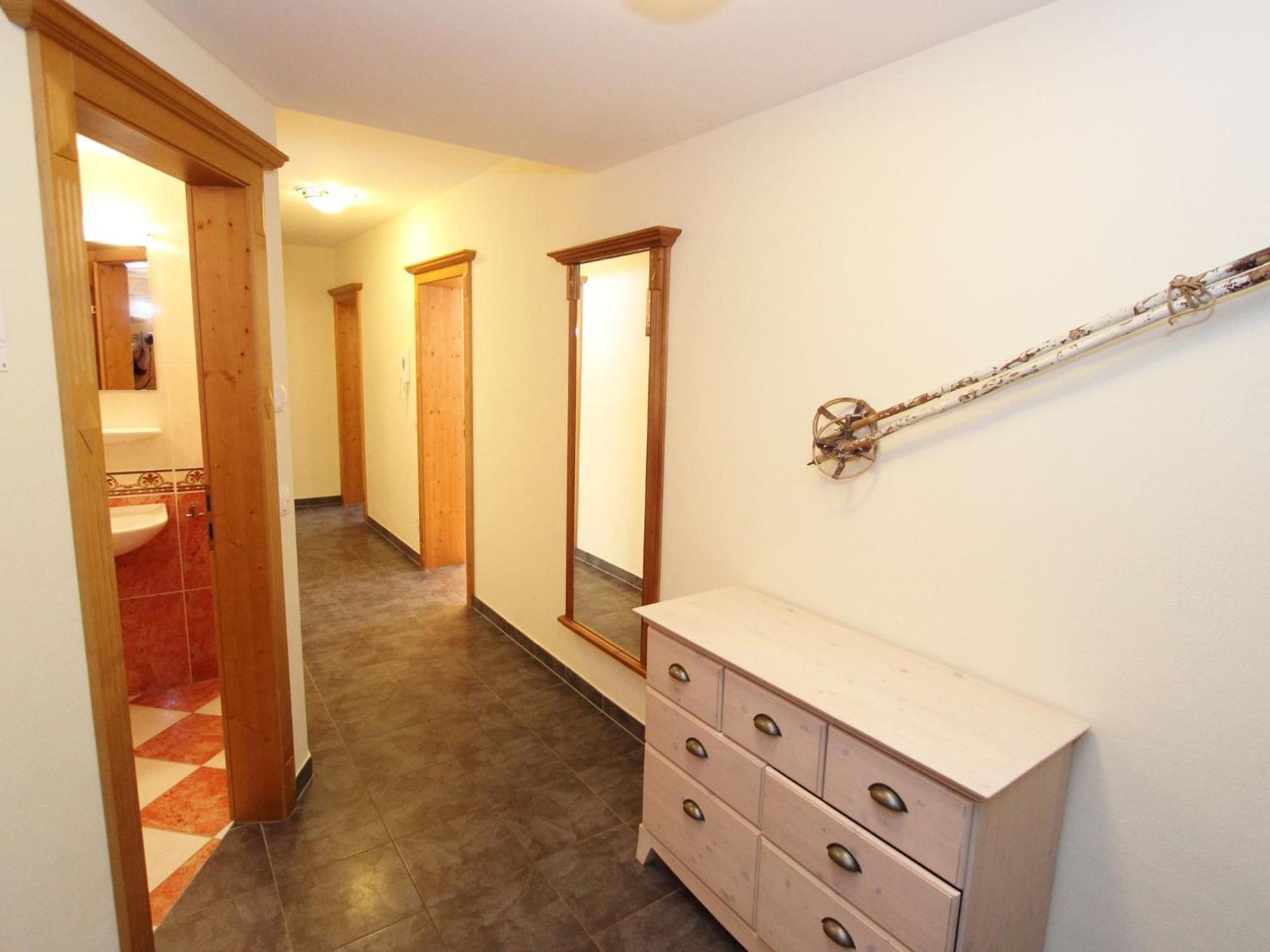 Large Chalet Apartment In Saalbach Hinterglemm エクステリア 写真